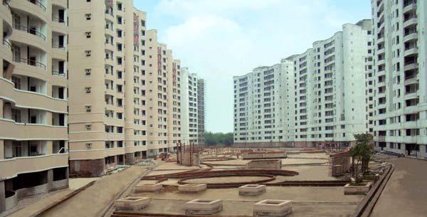 Cleo County, Noida - Apartments and Pent Houses