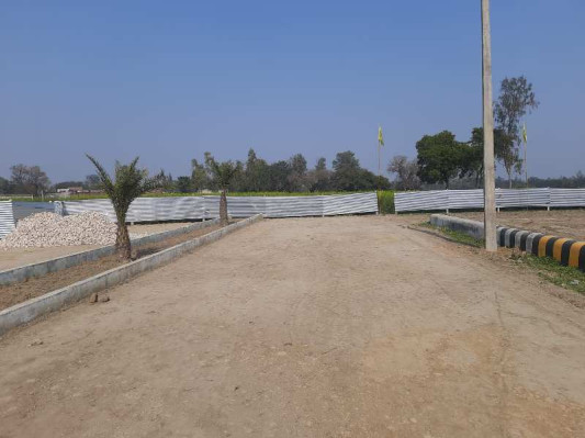 Dream Valley in Amar Shaheed Path, Lucknow - RealEstateIndia.Com