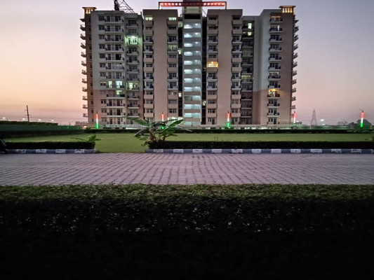 Land Craft Metro Homes, Ghaziabad - 1/2 BHK Flats Apartments