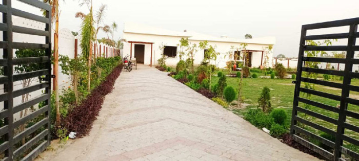 Noble Park, Lucknow - 1/3 BHK Farmhouse And Plots