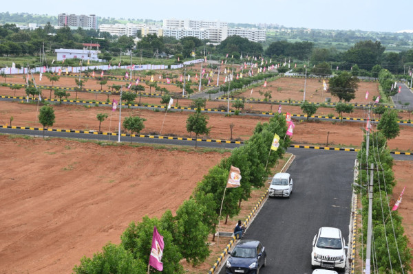 Silpa Estate, Hyderabad - Residential Plots