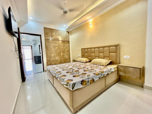 Akash Homes, Zirakpur - 3 BHK Apartments