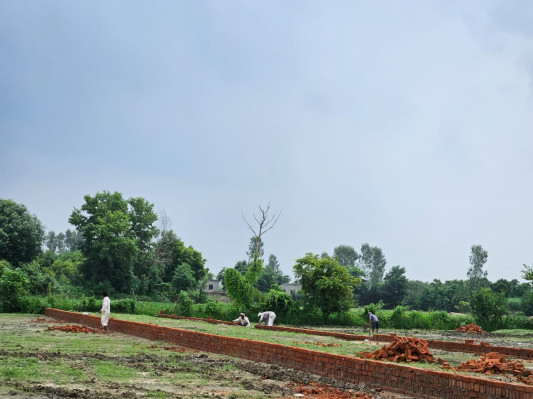 Evergreen Farms, Greater Noida - Farm Land Plots