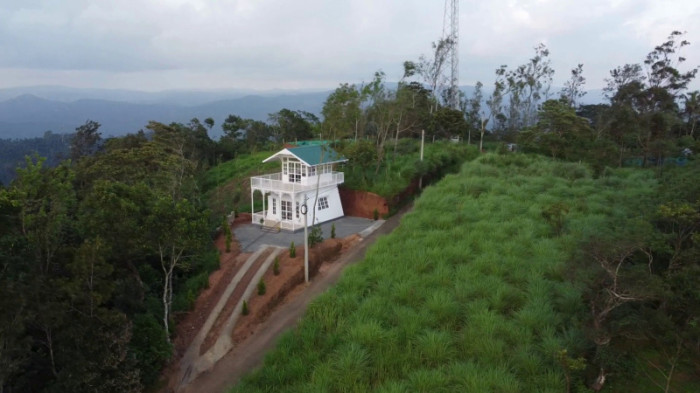 Eucalyptus Tower House, Idukki - 1 BHK Farm House