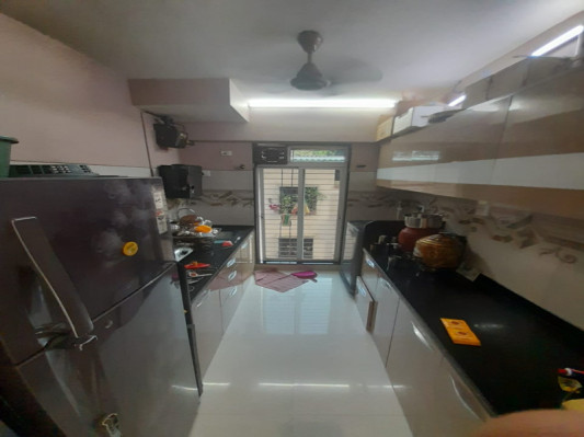 Giriraj Apartment, Mumbai - 1/2 BHK Apartment