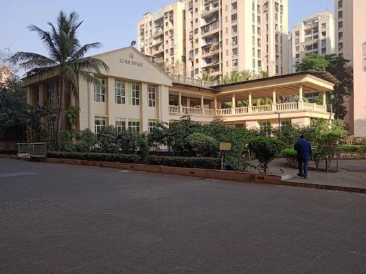 Pride Presidency Luxuria, Thane - 2 BHK Apartment