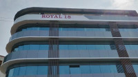 Royal 18