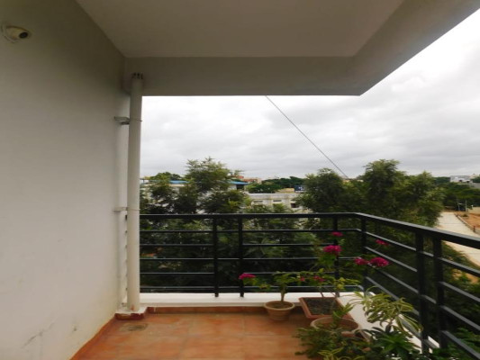Sri Pearl Park, Bangalore - 2/3 BHK Apartment