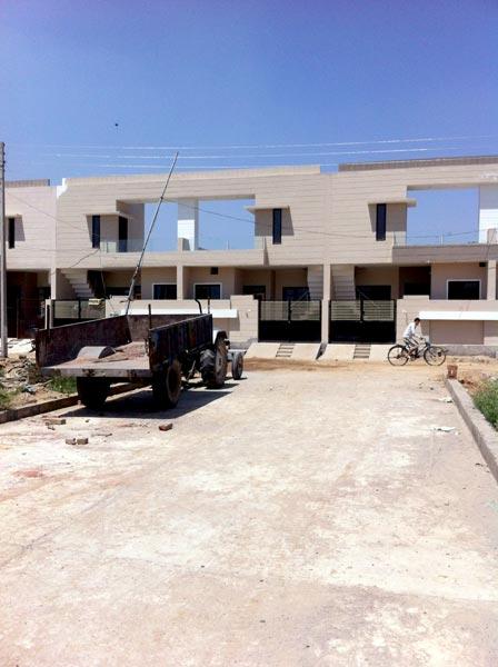 Tarlok Avenue Colony, Jalandhar - Luxury Kothies