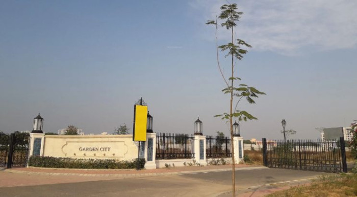 Dlf Garden City Plots, Gurgaon - Residential Plots