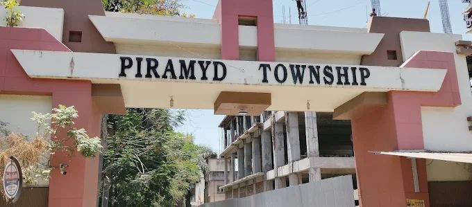 Piramyd Township, Surat - 3 BHK Independent House