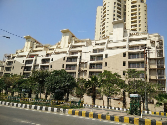 Eldeco Sylvan View, Noida - 3/4 Bedrooms Penthouse