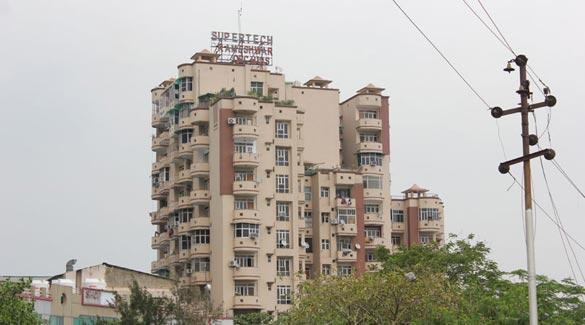 Supertech Rameshwar Orchids, Ghaziabad - Luxurious Apartments