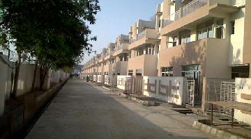 Supertech Czar Villas