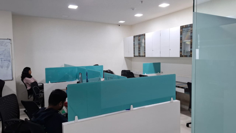  Office Space 1800 Sq.ft. for Rent in Ghatkopar East, Mumbai