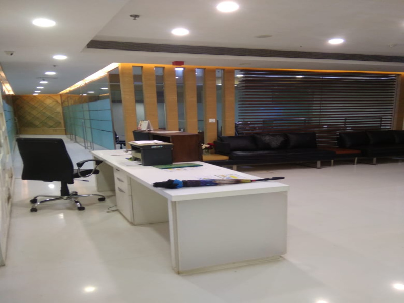 Office Space 6500 Sq.ft. for Rent in Chakala, Mumbai