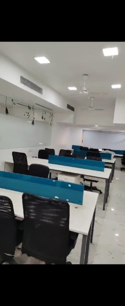  Office Space 935 Sq.ft. for Rent in MIDC Industrial Estate, Mumbai