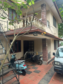 4 BHK House for Sale in Poothole, Thrissur