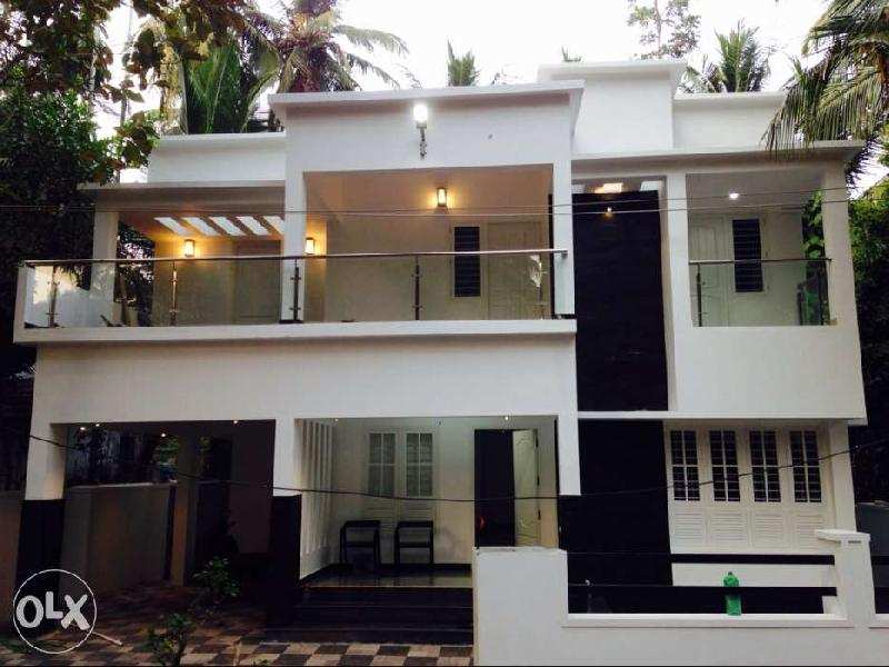 5 BHK House 6 Cent for Sale in Kovoor, Kozhikode