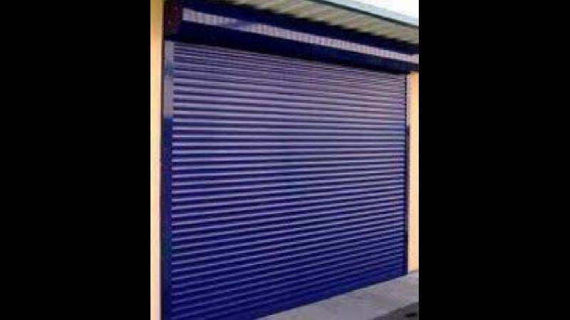 Commercial Shop 35 Sq. Yards for Rent in