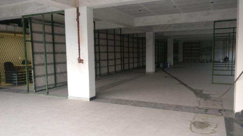 Showroom 4500 Sq.ft. for Rent in