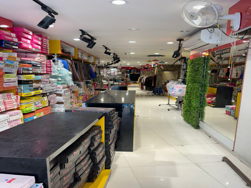  Commercial Shop 1400 Sq.ft. for Rent in Main Road, Ranchi