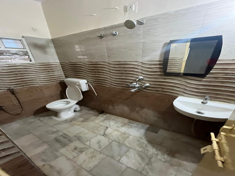  Office Space 1500 Sq.ft. for Rent in Birsa Nagar, Ranchi