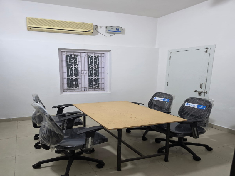  1350 Sq.ft. Office Space for Rent in Ashok Nagar, Ranchi