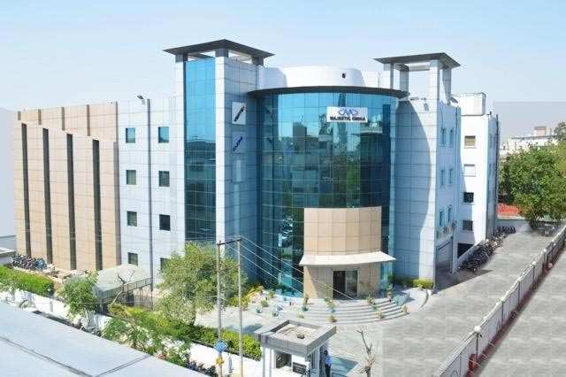 Office Space 10000 Sq.ft. for Rent in Udyog Vihar, Gurgaon