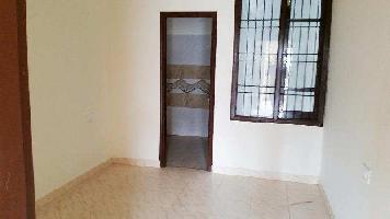 2 BHK Flat for Rent in Vile Parle East, Mumbai