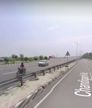  Commercial Land for Sale in Chandigarh Road, Ludhiana