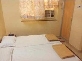  Hotels for Rent in Malad West, Mumbai