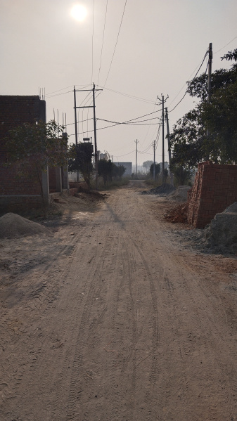  104 Sq. Yards Residential Plot for Sale in Rohta Road, Meerut