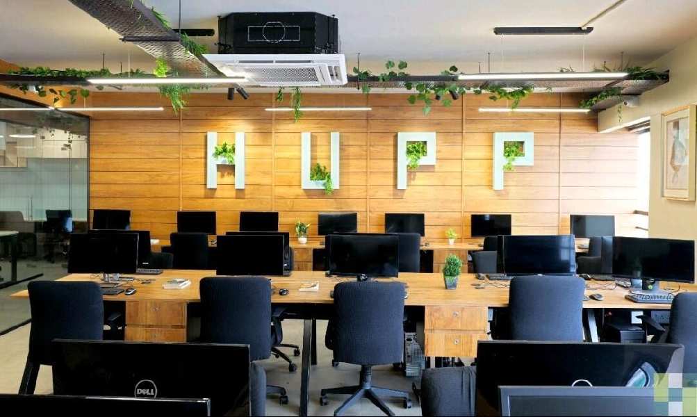  Office Space 1300 Sq.ft. for Rent in Palasia Square, Indore