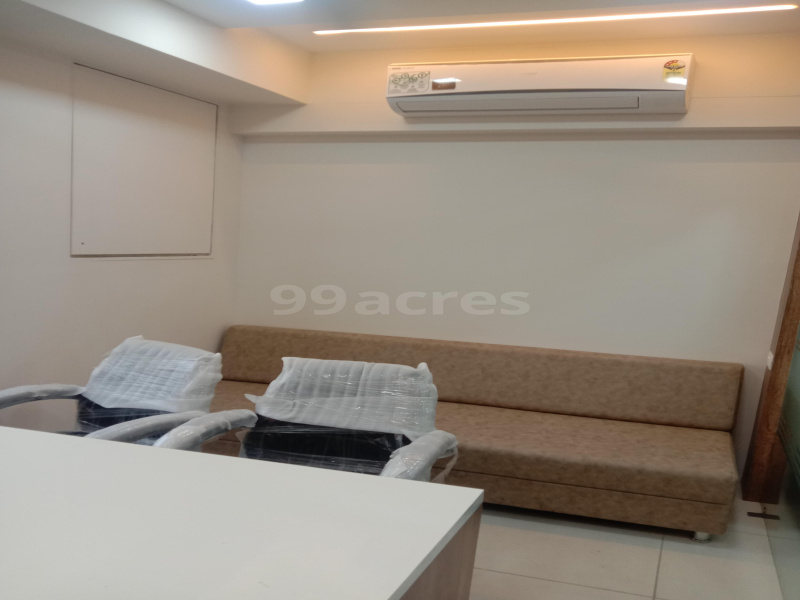  Office Space 1150 Sq.ft. for Rent in Vijay Nagar, Indore