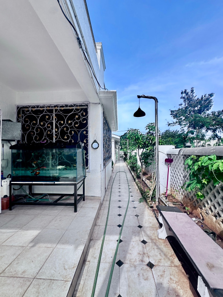 5 BHK 7000 Sq.ft. Villa for Sale in Moinabad, Hyderabad
