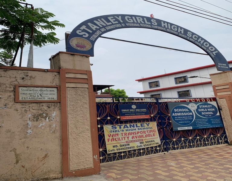  300 Sq. Yards Commercial Land for Sale in Abids, Hyderabad