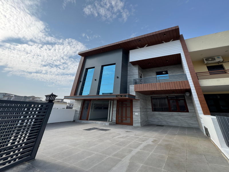 3 BHK House 2000 Sq.ft. for Sale in Sector 117 Mohali