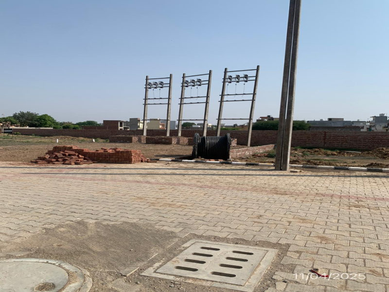 100 Sq. Yards Residential Plot for Sale in Paragpur, Dera Bassi