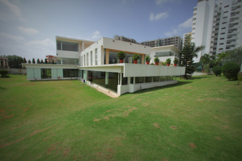 2 BHK Flat for Sale in Sahakar Nagar, Bangalore