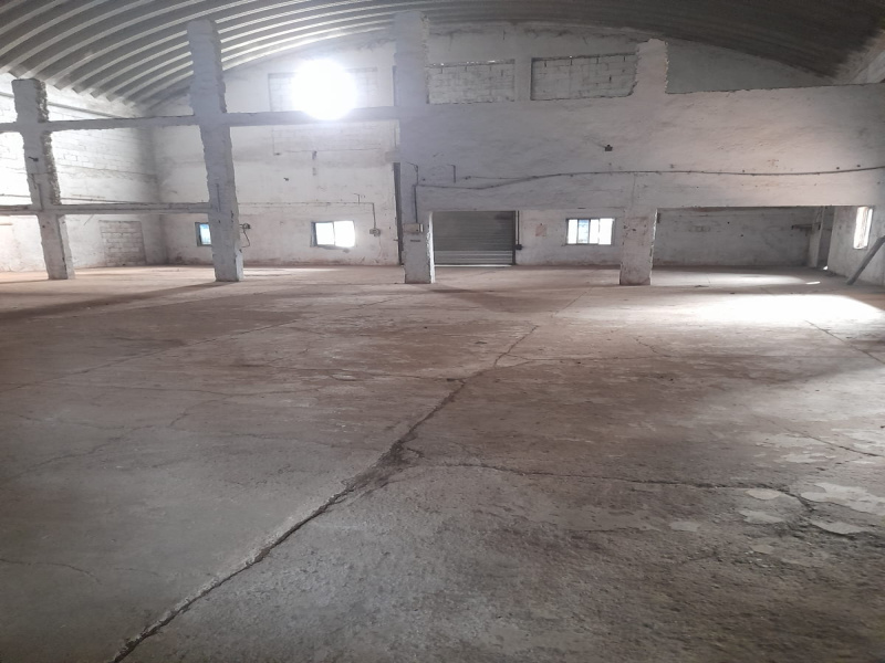  Warehouse 36000 Sq.ft. for Rent in Hojiwala Industrial Estate, Surat
