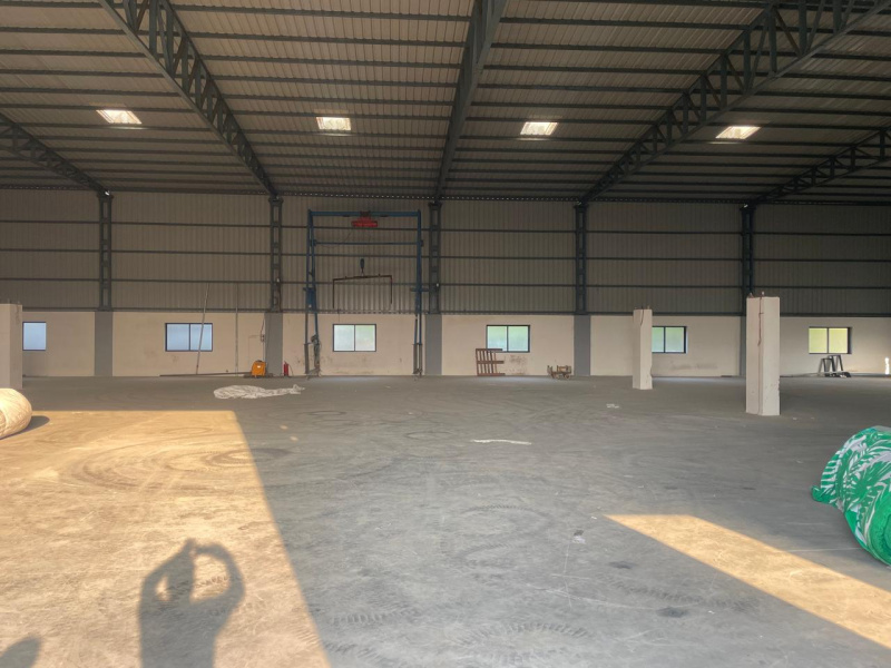  32000 Sq.ft. Warehouse for Rent in Gidc, Vapi