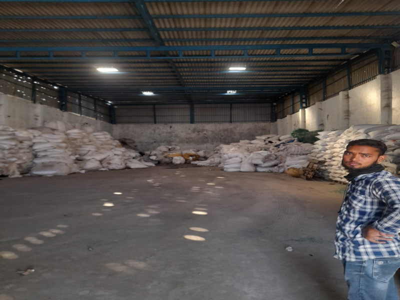  10600 Sq.ft. Factory for Sale in Kalol GIDC, Vadodara