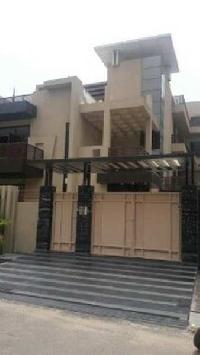 3 BHK House & Villa for Rent in Sector 50 Noida
