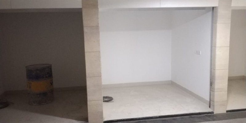  121 Sq.ft. Commercial Shop for Sale in Gandhi Nagar, Bangalore, 