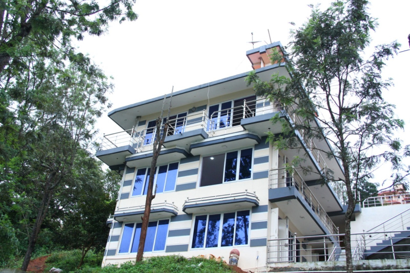  Guest House 5000 Sq.ft. for Sale in Coonoor, Nilgiris
