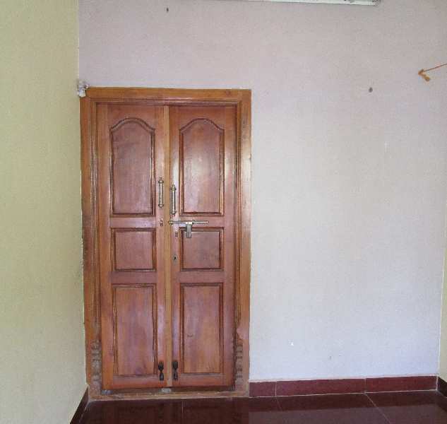 1 BHK House & Villa 800 Sq.ft. for Sale in Medical College Road