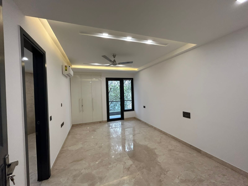 3.5 BHK Builder Floor 2200 Sq.ft. for Rent in Mayfield Garden, Gurgaon