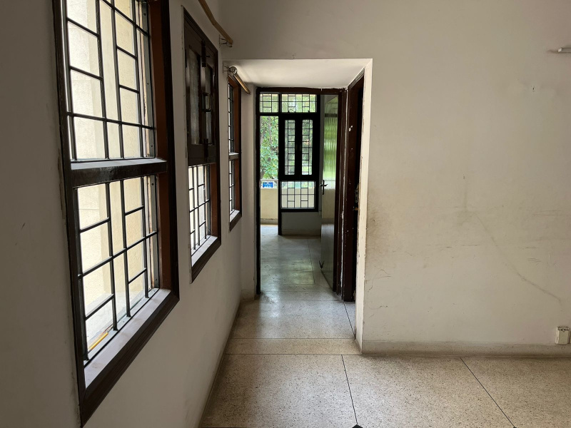 3 BHK Builder Floor 2400 Sq.ft. for Sale in Mayfield Garden, Gurgaon