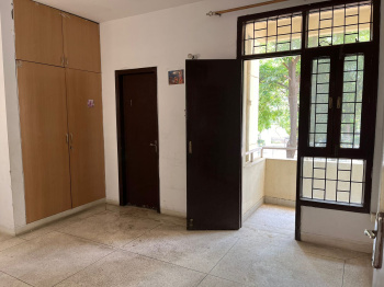 3.5 BHK Builder Floor for Sale in Block D South City, Gurgaon